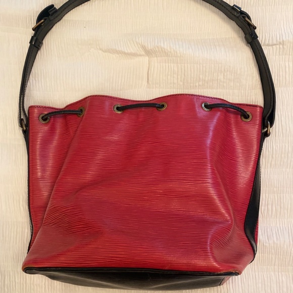 Authentic Louis Vuitton Noe Bucket Bag - Picture 3 of 5